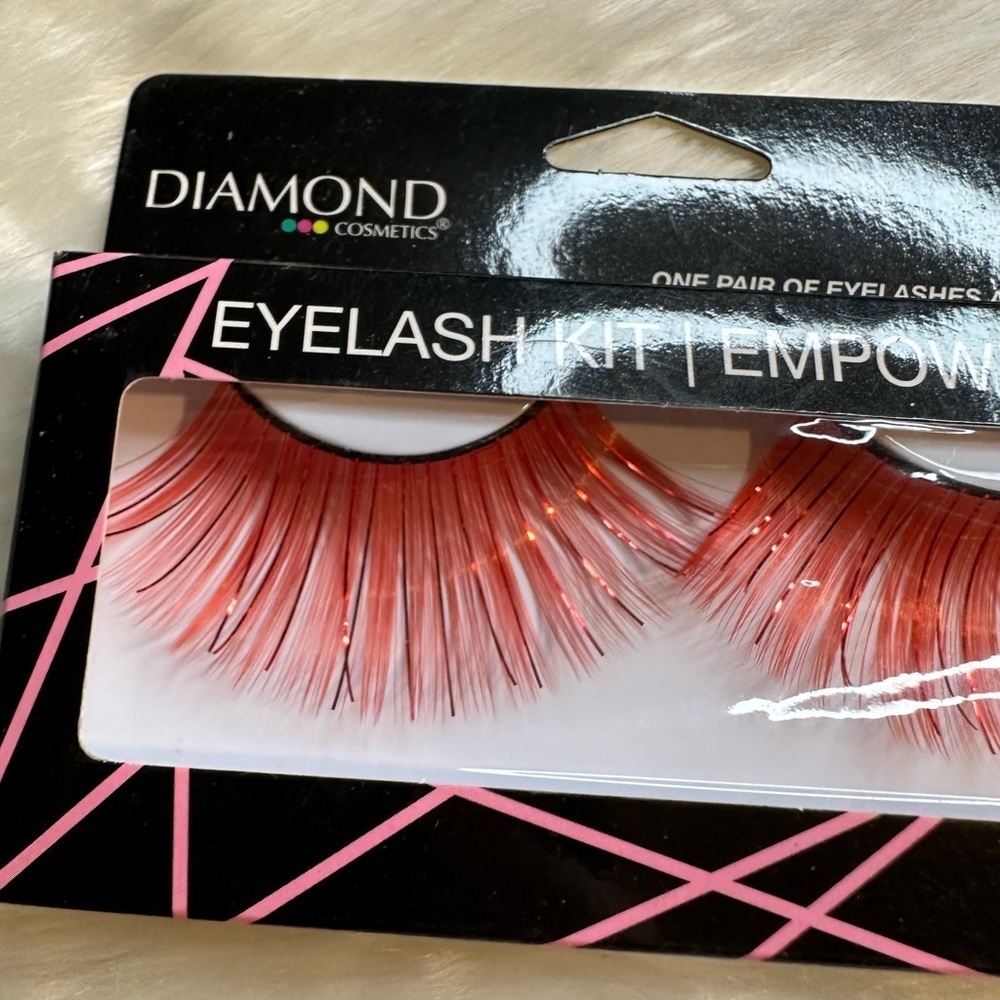 🩷5/$10 Pink Eyelash Kit - Picture 5 of 6